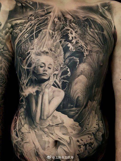 纹身大背图片,大背图案的视觉冲击与深层寓意