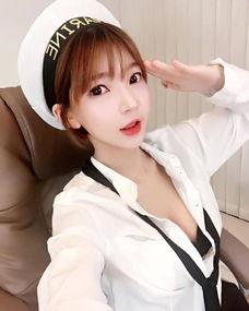 韩国女主播英文,From Korean Vloggers to Global Stars: The Rise of Female Influencers